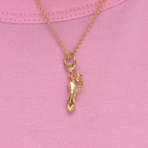 Collier pointe de ballet en plaqué or - breloque chausson ballerine - breloque de danse classique dorée - accessoire de danse - bijoux de ballet - cadeau de danseuse