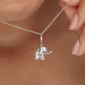 Collana elefante origami in argento sterling - Gioielli animali - Ciondolo elefante - Collana elefante in argento - 1° anniversario - Ciondolo origami