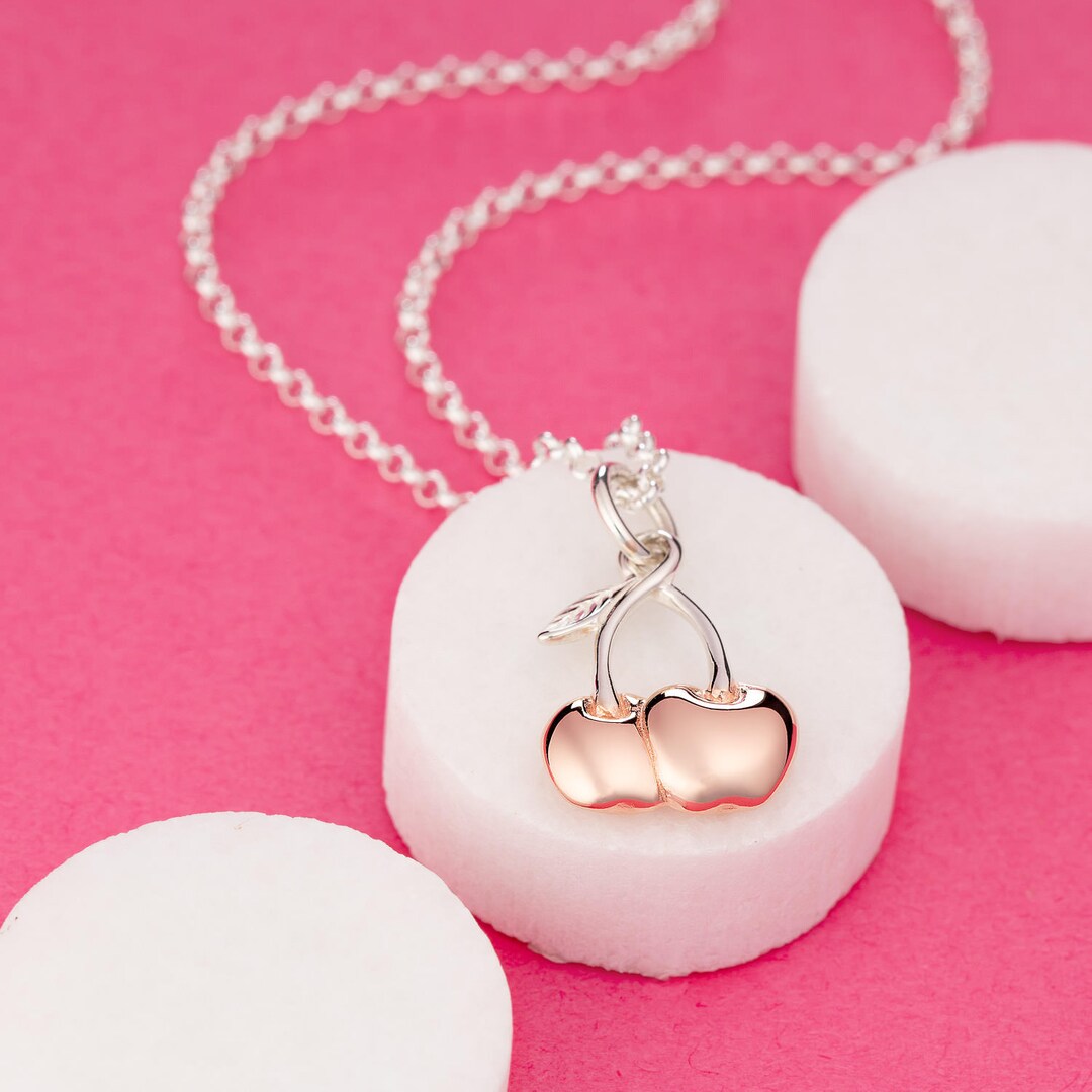 XCSJ 48 Stück Kirsch Emaille Anhänger - 6 Farben DIY Schmuck Charms