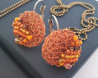 Elegant Round Orange Lever Back Earrings, Orange Earrings for Mum, Orange Gift Earrings, Orange Lover, Wire and Beads, Crocheted Wire Art