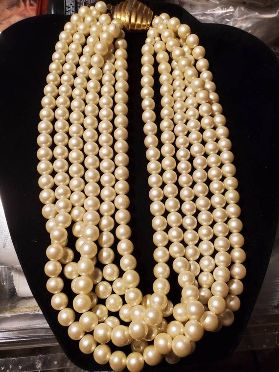 1950's CAROLEE Faux Pearl MultiStrand Goldtone Me… - image 7