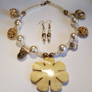 Vintage Upcycled Carved Mother of Pearl Flower Shell Pendant Seashell Beads Faux Pearls Necklace Earrings Set