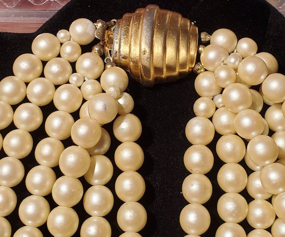 1950's CAROLEE Faux Pearl MultiStrand Goldtone Me… - image 6