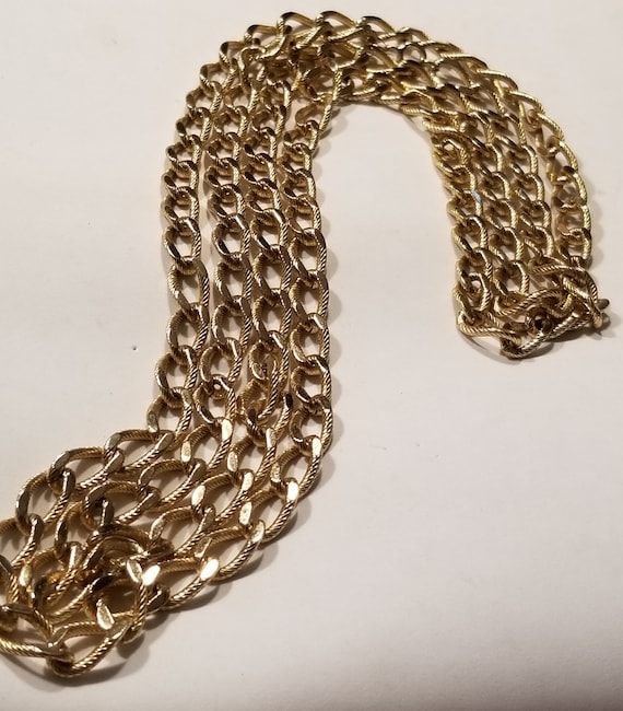 Luxury Solid Gold Tone  Long Curb Style Chain Neck