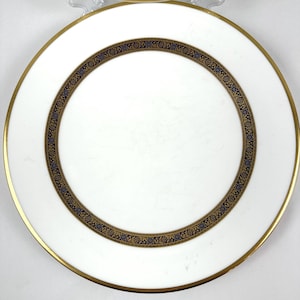 Royal Doulton HARLOW Pattern Dinner Plate Bone China