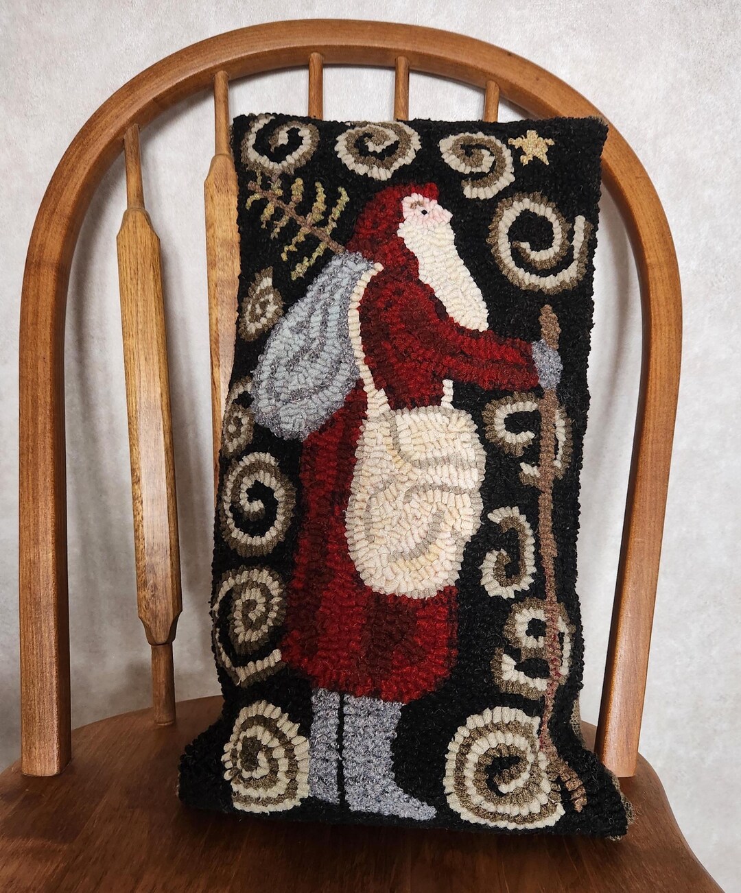 Magical Santa - Handmade Rug Hooked Wool Pillow - Etsy