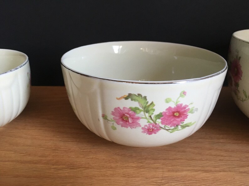 Hall Mums Bowls / Set of 3 Mixing Bowls / Superior Quality - Etsy