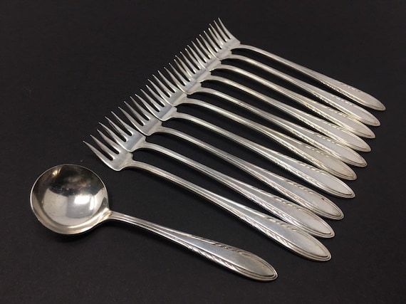 NATIONAL SILVERPLATE 1938 FLAME N.S.C.EPNS 2 Salad Fork