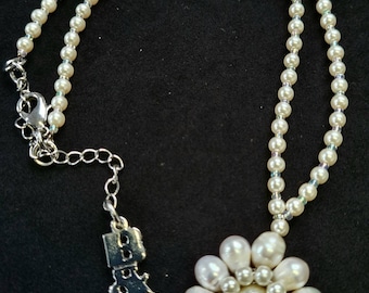Butler and Wilson Freshwater pearl necklace c1990's.  Stunning original condition adjustable length 40-46cm. V118