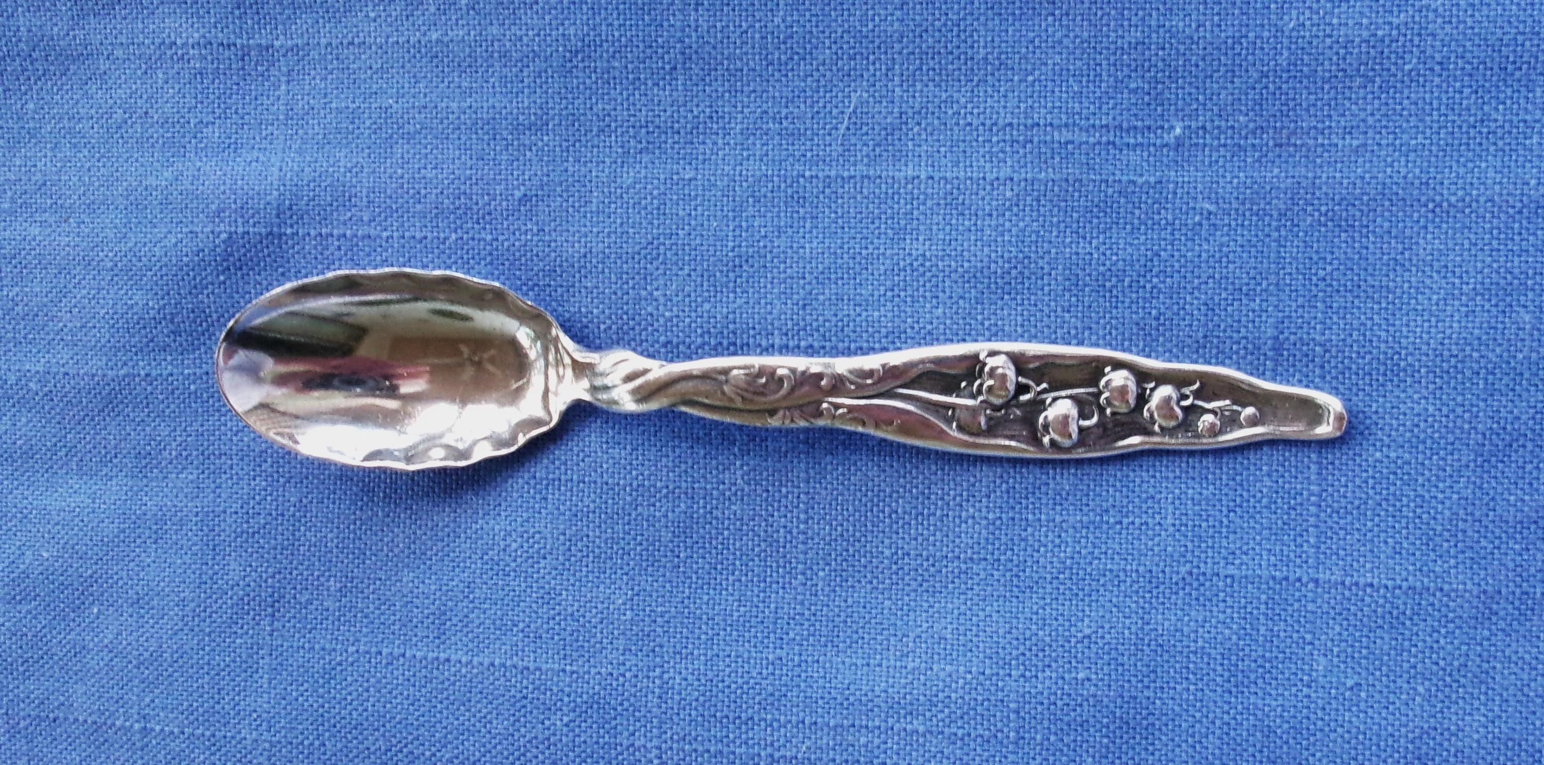 Lily of the Valley – tagged lily of the valley – Louise Doggett Antiques