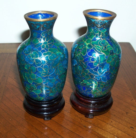 Vintage Chinese Oriental Pair Of Small Floral Design Cloisonne Etsy