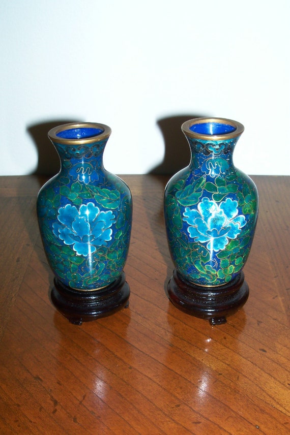 Vintage Chinese Oriental Pair Of Small Floral Design Cloisonne Etsy