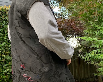 Up gefietst Haori Vest, Haori Vest, Black Vest, Silk Vest, Japanse kunst, Up gefietst Kimono, Art to Wear, Mens Formal,