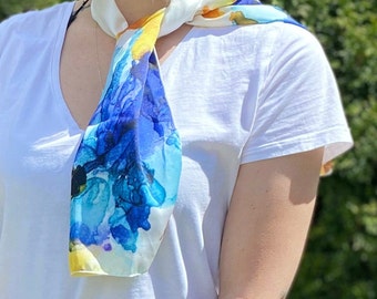 Satin scarf canvas reproduction bright colors