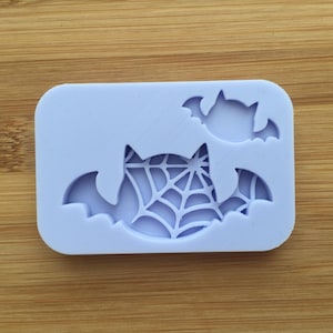 Bat Silhouette Silicone Mold, Food Safe Silicone Rubber for resin polymer clay chocolate soap wax fondant candy, oven safe mould, jewelry