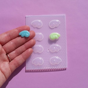 20mm Kawaii Wings Plastic Mold - food safe flexible plastic mould suitable for food and crafts