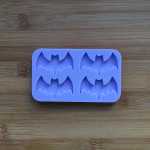 Flying Bat Silicone Mold, Food Safe Silicone Rubber Mould for resin polymer clay chocolate soap embed wax melt fondant candy jewelry