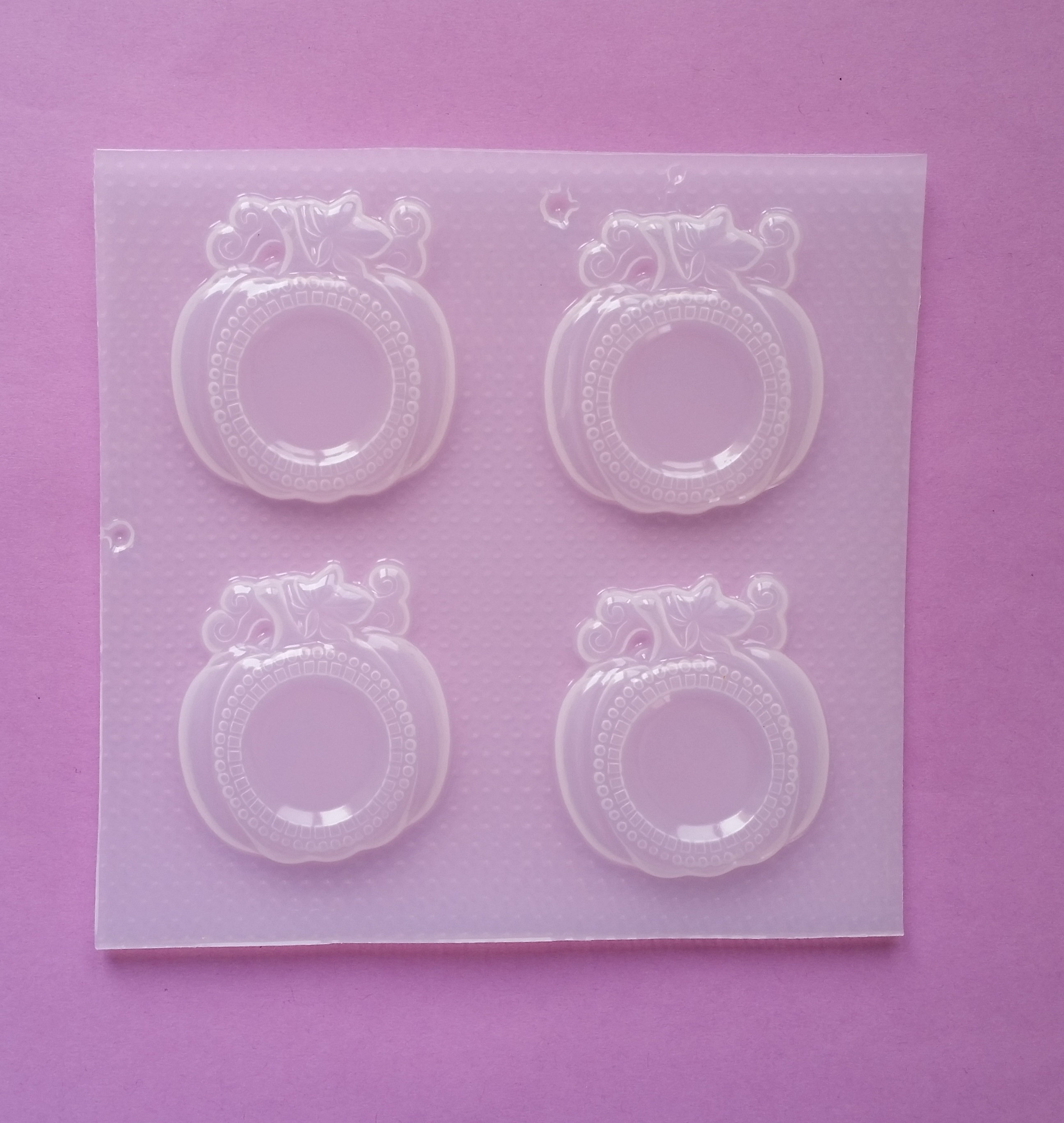 plastic molds for resin jewelry