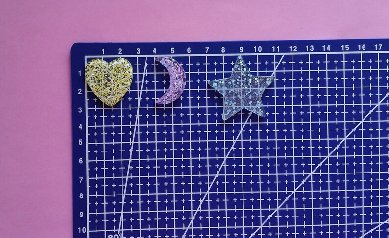 Heart Moon Star Palette Resin Mold Crescent Moon Jewelry Mold Small Flexible Plastic Resin Molds Flat Stars DIY Fondant Mold