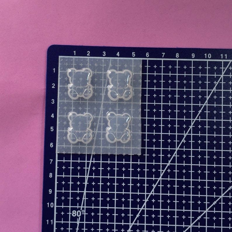 Small Flat Teddy Bear Mold Cake Decoration Flexible Plastic Molds Fondant Bears Mold