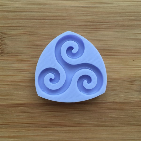 Triple Spiral Silicone Mold, Food Safe Silicone Rubber for resin polymer clay chocolate soap wax fondant candy, oven safe, jewelry making
