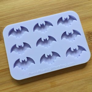 Flying Bat Silicone Mold, Food Safe Silicone Rubber Mould for resin polymer clay chocolate soap candle wax melts fondant candy jewelry