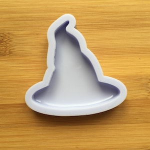Wizard Hat Silicone Mold, Food Safe Silicone Rubber Mould for resin polymer clay chocolate soap wax fondant candy jewelry making pendant