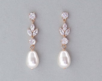 Bridal pearl earrings, Rose gold earrings, crystal pearl earrings, wedding pearl earrings dangle pearl drop earring Swarovski teadrop pearls
