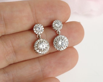 Petite crystal bridal earrings, Small delicate wedding bridal earrings, CZ zirconia drop earrings Clear crystal bridal earrings diamond look