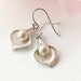 see more listings in the Boucles d’oreilles modernes section