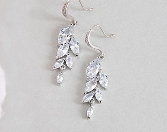 Pendientes de novia de cristal, pendientes de boda de plata, hoja de la cascada de Zirconia cúbica colgante hojas de cristal, marquesa delicada joyería nupcial