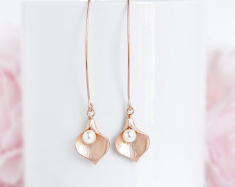 Rose gold calla lily earrings, Long dangle flower earrings Bridal calla lily flower earrings Rose gold wedding jewelry gift for her mom girl