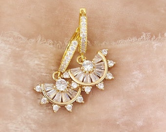 Small gold hoops, Gold fan earrings, Art deco earrings, Gold CZ earrings, Bridal hoops, Mini gold hoops, Art deco hoops, Small huggie hoops