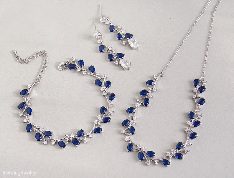 Blauwe bruiloft ketting, saffier blauwe bruid ketting, marineblauwe kristallen bruiloft sieraden Zilveren bruidsblad wijnstok ketting Cubic Zirconia blauw afbeelding 5