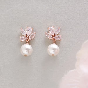 Boucles d'oreilles de mariée LEA, boucles d'oreilles en or rose, boucles d'oreilles de mariée, boucles d'oreilles en cristal, boucles d'oreilles de mariage en perles, boucles d'oreilles pendantes en perles image 5