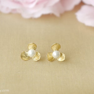 Gold stud earrings pearl gold earrings, Bridesmaid gift, pearl earrings stud, june birth stone, gold flower earrings post pearls image 2