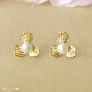 Gold stud earrings pearl gold earrings, Bridesmaid gift, pearl earrings stud, june birth stone, gold flower earrings post pearls image 1