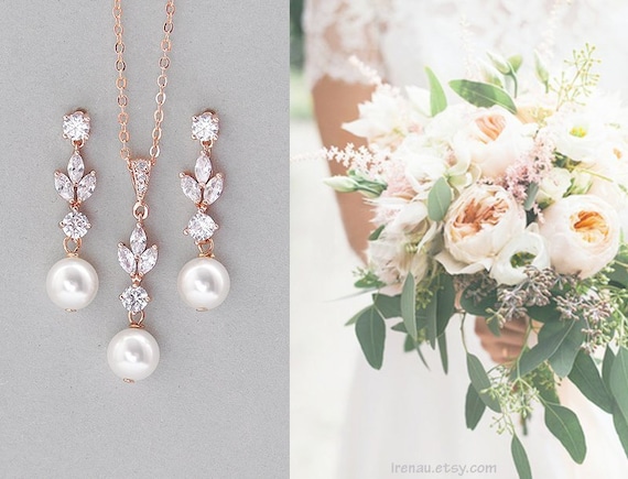 Bridal jewelry set, Swarovski pearl earrings and necklace set, Rose gold wedding jewelry, Crystal dangle post Swarovski pearl earrings