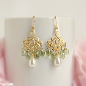 Light green glass earrings Gold chandelier earrings teardrop pearl White pearls with green glass drops modern earrings Gold feather earrings