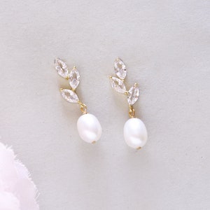 Bridal pearl earrings, Rose gold drop earrings, Crystal earrings, Wedding pearl earrings, Freshwater pearl drop earrings, Real pearl earring zdjęcie 5