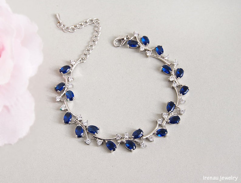 Bracelet bleu saphir, bracelet de mariage bleu marine, bracelet de mariée en cristal CZ, quelque chose de bleu, bracelet de mariage bleu marine argenté image 3