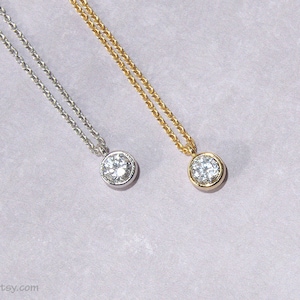 Delicate CZ necklace, diamond pendant, Rose Gold Silver crystal simple necklace, Tiny crystal, Elegant CZ necklace, Cubic zirconia pendant
