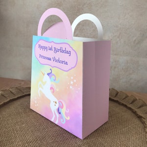 Sherr 30 Pcs Unicorn Party Favor Bags with Tissue Paper for Unicorn Party  Supplies, Unicorn Gift Bag Unicorn Party Goody Treat Candy Bags for Unisex