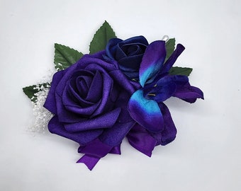 Corsages et boutonnières orchidée galaxie pourpre foncé et bleu roi, 26 couleurs disponibles, broches disponibles au poignet et au poignet