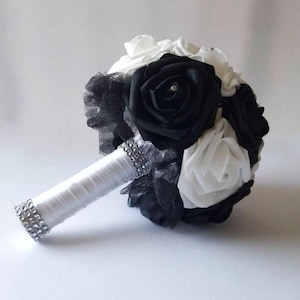 Black and White Wedding Bouquet Made With Real Touch Roses, Bridal Bouquet, Bridesmaid Bouquet and Matching Boutonnieres and Corsages