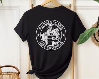 Camiseta de carreras de barriles con diseño en la espalda, regalo para carreras de barriles, camiseta de corredor de barriles, camiseta de Turn And Burn, camiseta de montar a caballo de rodeo, unisex para mujeres jóvenes