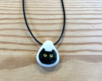 Black cat necklace