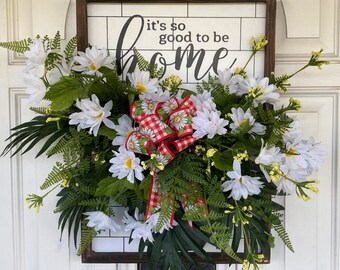 Floral Wall Hanging, White daisy Wall Hanging, Framed Sign Wall Hanging, Door Decoration, Welcome Home Sign, Welcome Wreath
