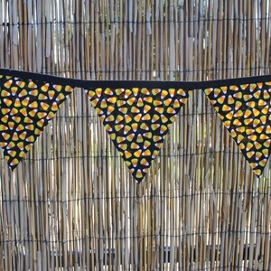 FREE SHIPPING in US. Halloween Candy Corn Flags / Pennant Banner / Garland / Bunting 9 Ft Long Double Sided Fun for Decorating or Out image 4