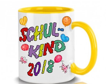 Tasse für das Schulkind mit Namen 2022